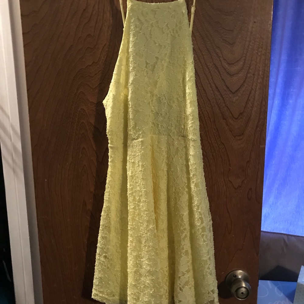 BRAND NEW Papaya Yellow Floral Lace Dress